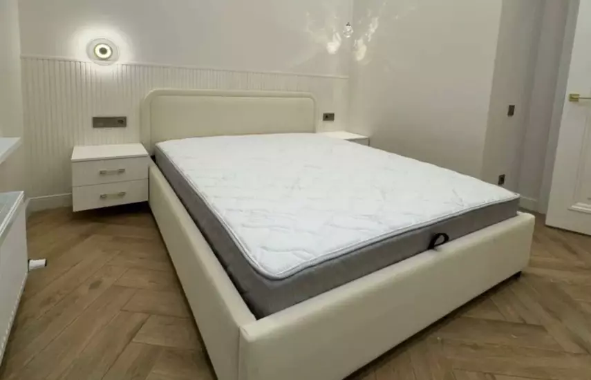 Кровать Мона
